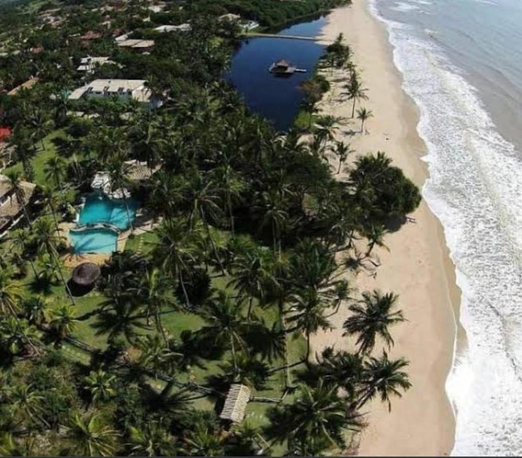 Bangalo 12 Na Praia De Guaratiba, Prado, Ba Exterior photo